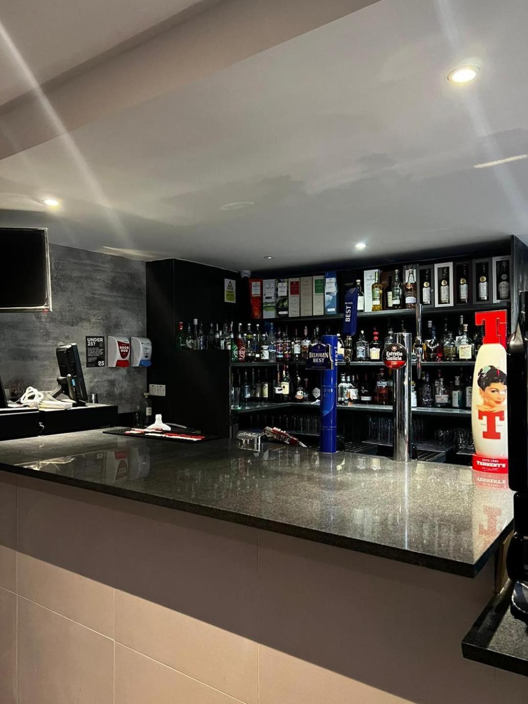 Crown Hotel & Bar Inverness Luaran gambar